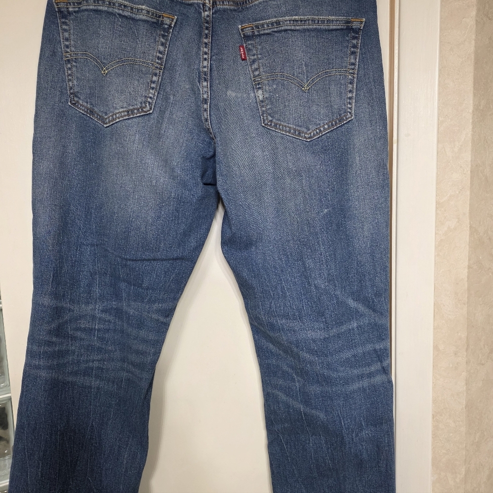 LEVI'S 541 JEANS 👖